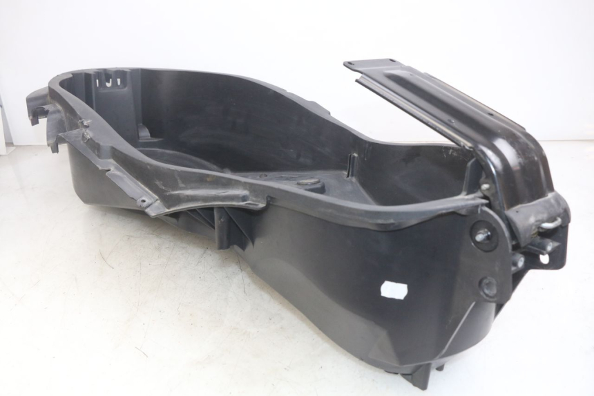 photo de KUFER POD SIEDZENIEM YAMAHA X-MAX XMAX 125 (2010 - 2013) - Inny kąt widzenia