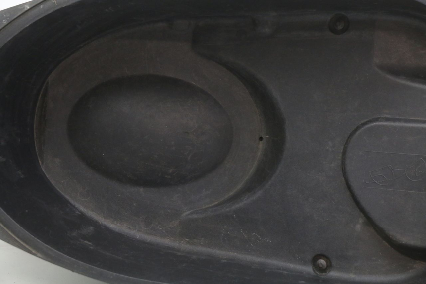 photo de KUFER POD SIEDZENIEM YAMAHA XMAX X-MAX 125 (2006 - 2009) - Widok ogólny