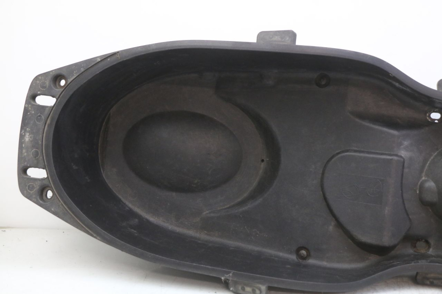 photo de KUFER POD SIEDZENIEM YAMAHA XMAX X-MAX 125 (2006 - 2009) - Punkty mocowania