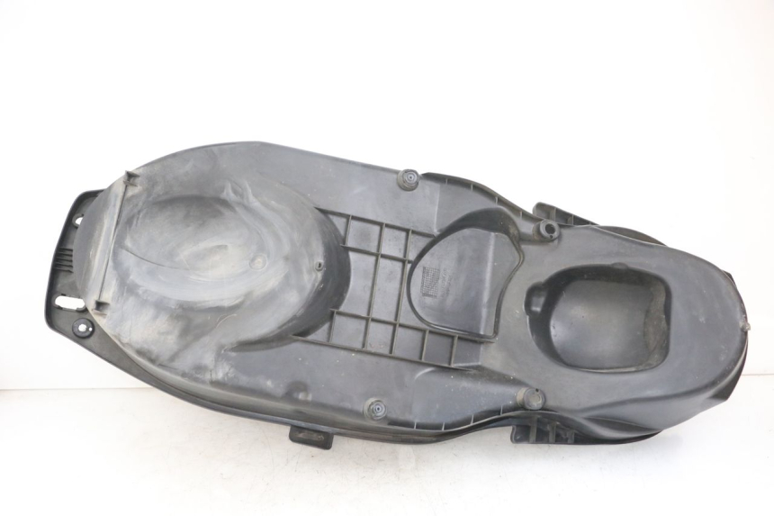 photo de KUFER POD SIEDZENIEM YAMAHA XMAX X-MAX 125 (2006 - 2009) - Inny kąt widzenia