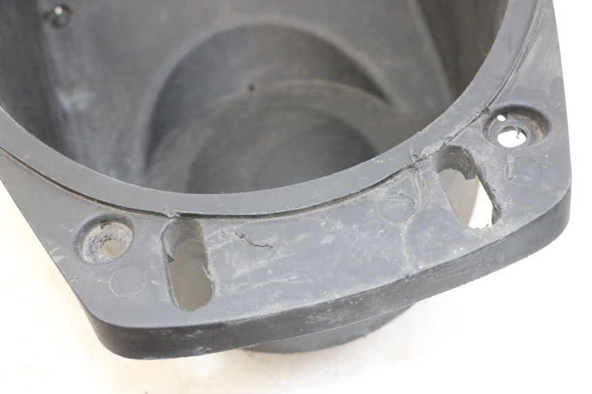 photo de KUFER POD SIEDZENIEM YAMAHA XMAX X-MAX 125 (2006 - 2009) - Zbliżenie techniczne