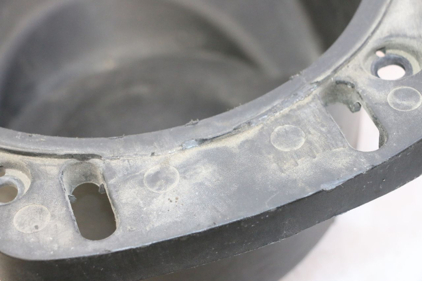 photo de KUFER POD SIEDZENIEM YAMAHA X-MAX XMAX 250 (2006 - 2009) - Zbliżenie techniczne