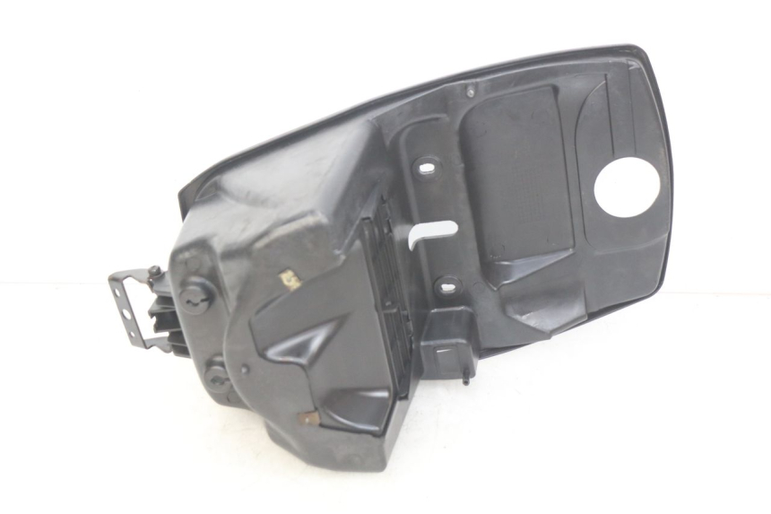 photo de KUFER POD SIEDZENIEM SYM X-PRO 4T 50 (2014 - 2021) - Zoom stanu zużycia