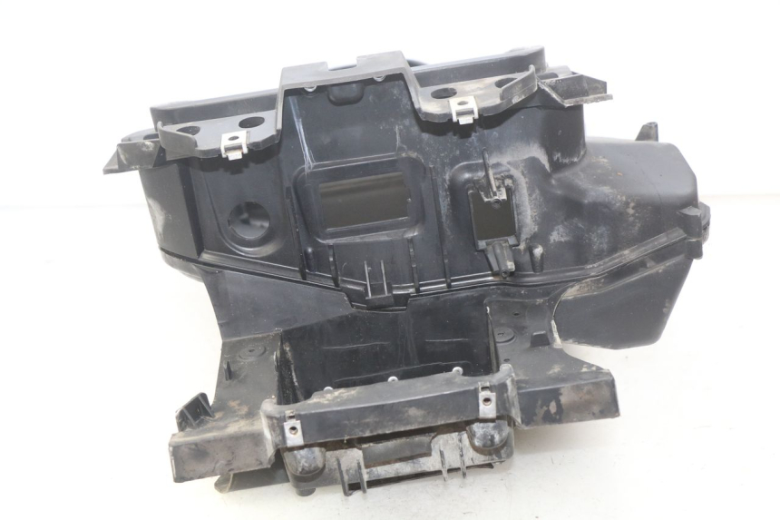 photo de KUFER POD SIEDZENIEM PIAGGIO X9 EVOLUTION 250 (2003 - 2007) - Inny kąt widzenia