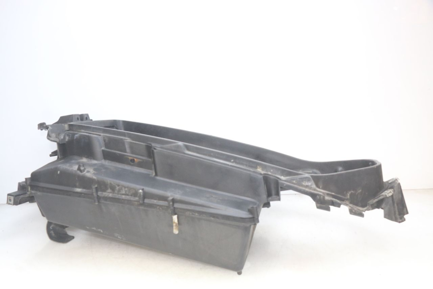 photo de KUFER POD SIEDZENIEM PIAGGIO X9 EVOLUTION 250 (2003 - 2007) - Widok ogólny