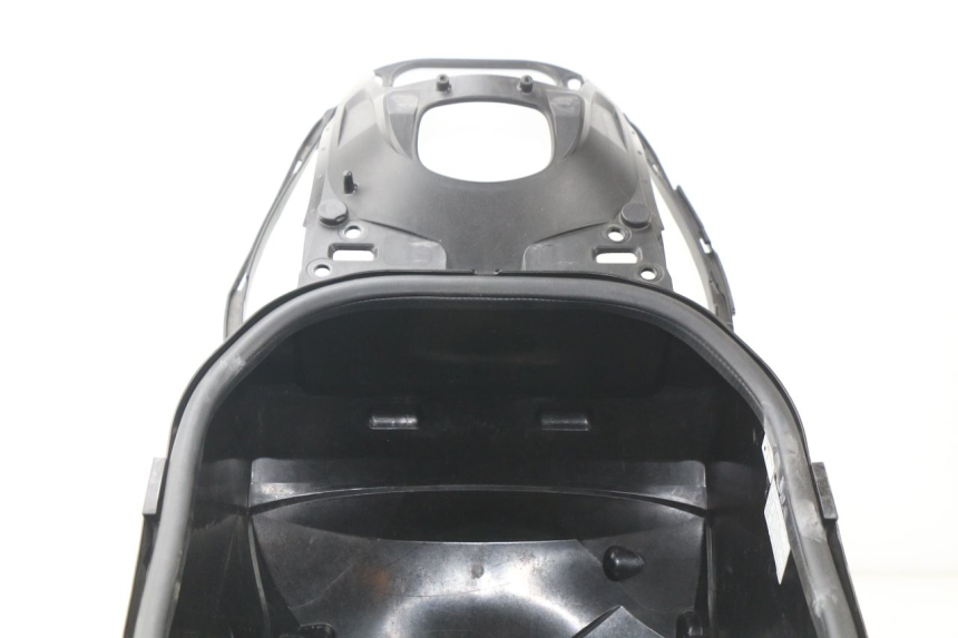 photo de KUFER POD SIEDZENIEM YAMAHA XP T-MAX TMAX 500 (2008 - 2012) - Widok ogólny