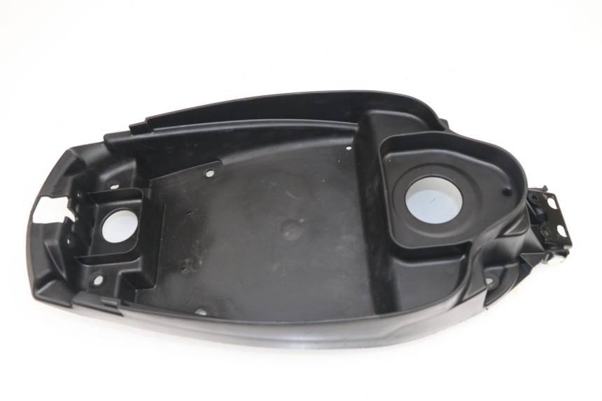 photo de KUFER POD SIEDZENIEM YAMAHA BW'S 50 (2004 - 2017) - Inny kąt widzenia