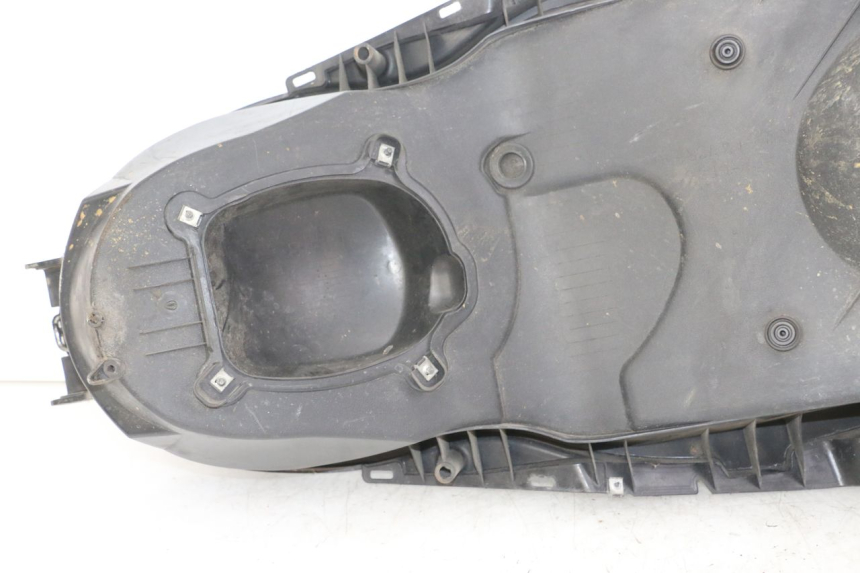 photo de KUFER POD SIEDZENIEM YAMAHA X-MAX XMAX ABS 250 (2010 - 2014) - Punkty mocowania