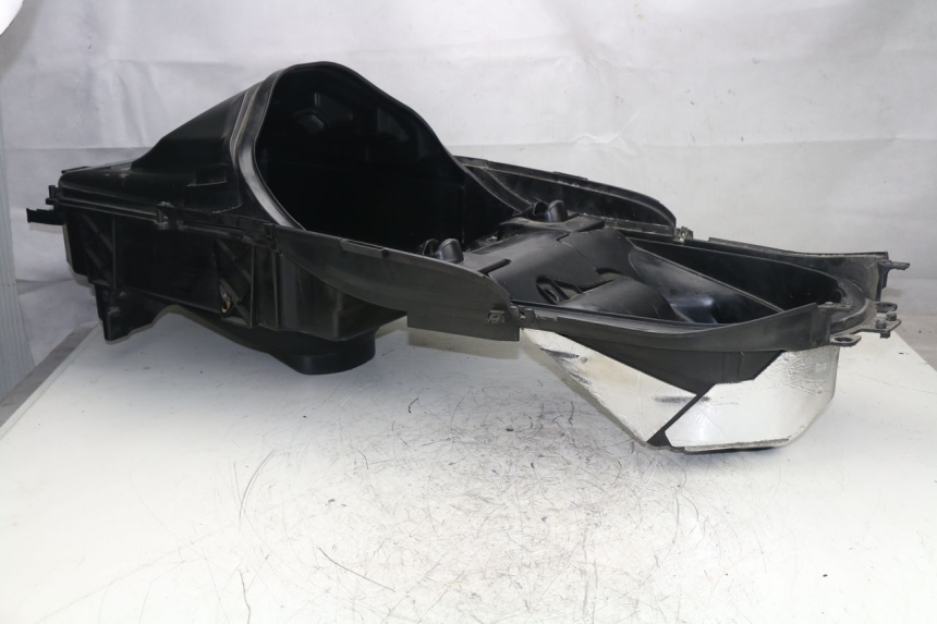 photo de KUFER POD SIEDZENIEM YAMAHA YP MAJESTY ABS 400 (2007 - 2009) - Widok główny
