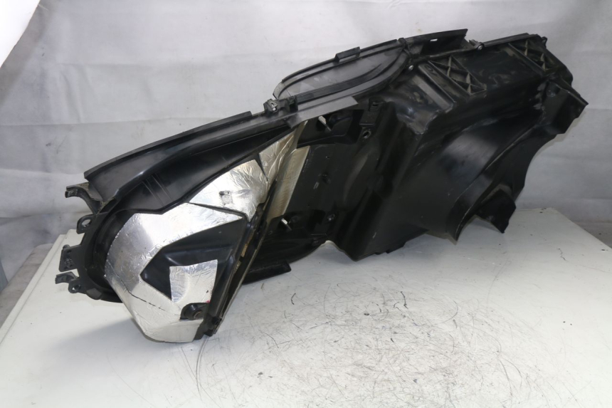 photo de KUFER POD SIEDZENIEM YAMAHA YP MAJESTY ABS 400 (2007 - 2009) - Szczegół części