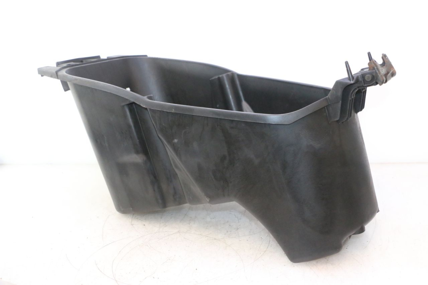 photo de KUFER POD SIEDZENIEM YAMAHA YP MAJESTY 125 (1998 - 2001) - Widok główny