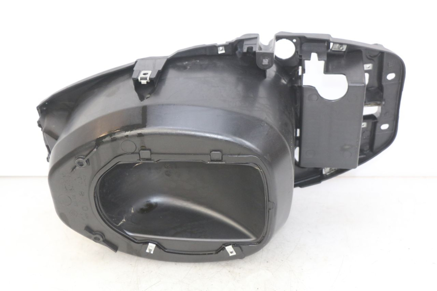 photo de KUFER POD SIEDZENIEM PIAGGIO ZIP 2T 50 (2009 - 2019) - Zoom stanu zużycia