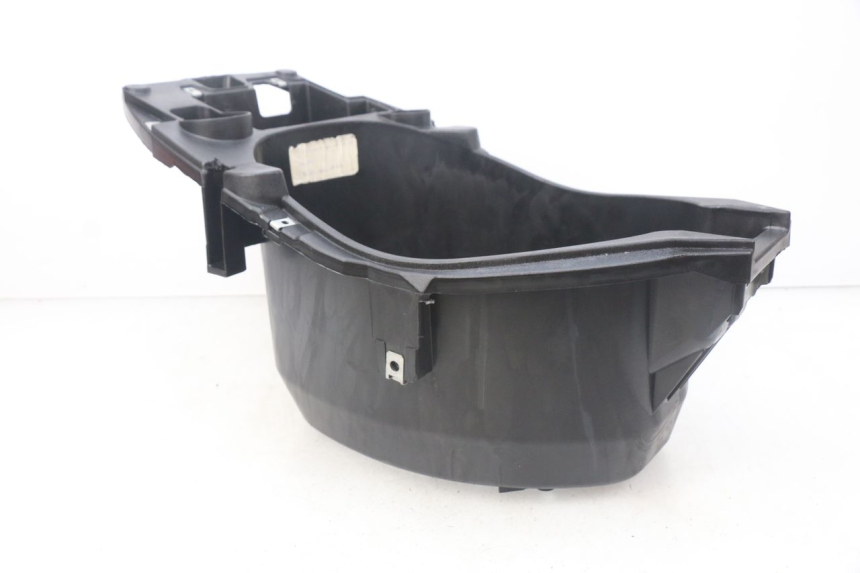 photo de KUFER POD SIEDZENIEM PIAGGIO ZIP 4T 50 (2006 - 2017) - Zoom stanu zużycia