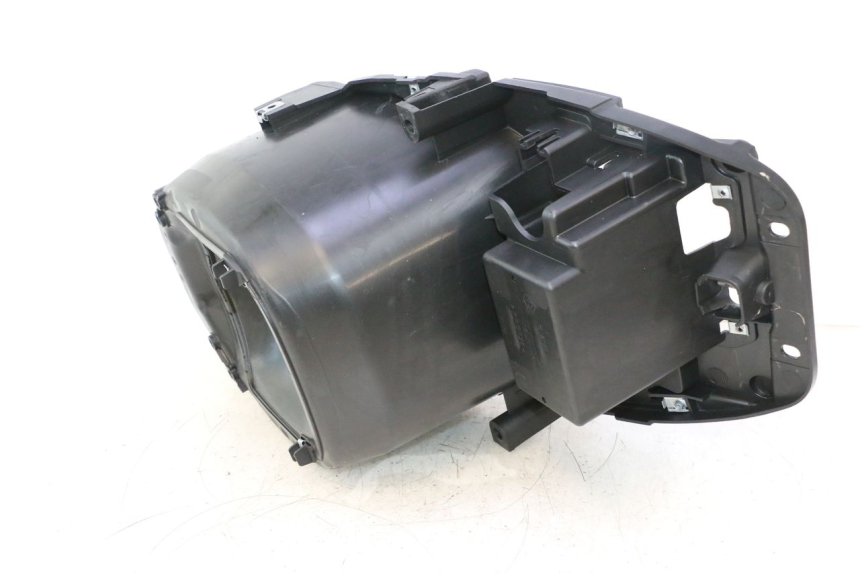 photo de KUFER SIEDZENIOWY PIAGGIO ZIP IGET 4T 50 (2021 - 2023) - Zoom stanu zużycia