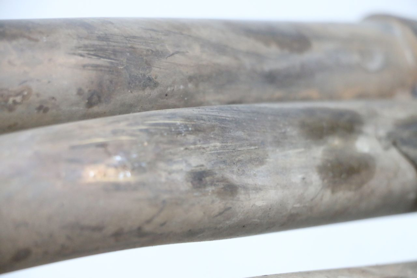 photo de KOLEKTOR YAMAHA FZ6 N FAZER 600 (2004 - 2006) - Inny kąt widzenia