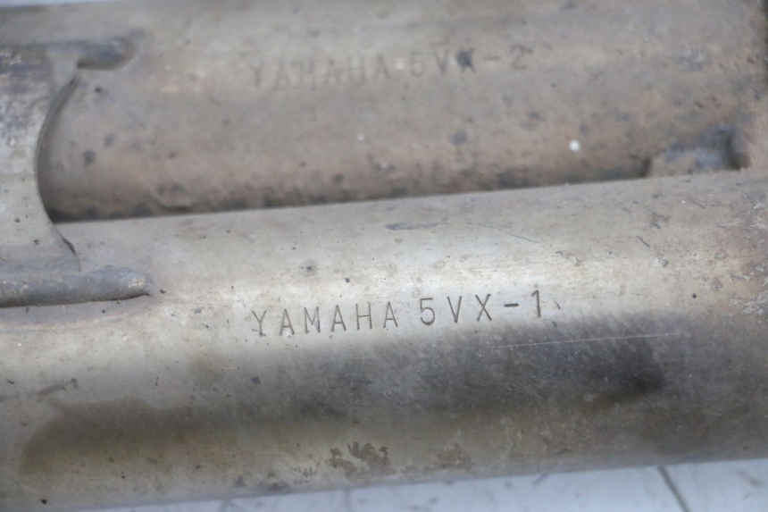 photo de KOLEKTOR YAMAHA FZ6 N FAZER 600 (2004 - 2006) - Zbliżenie techniczne