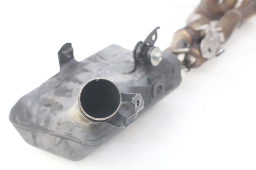 photo de KOLEKTOR SUZUKI GSX-R GSXR 750 (2011 - 2016) - Szczegóły charakterystyczne