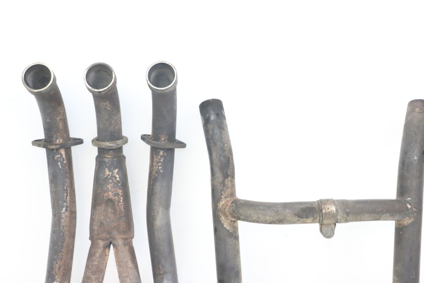 photo de KOLEKTOR TRIUMPH SPEED TRIPLE T301 900 (1994 - 1996) - Inny kąt widzenia