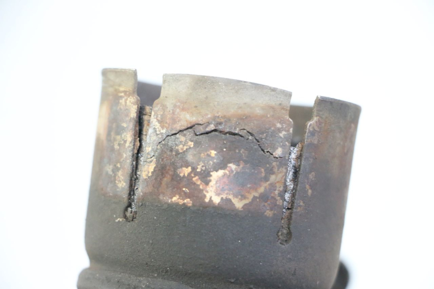 photo de KOLEKTOR HONDA ST PAN EUROPEAN 1300 (2002 - 2013) - Szczegół części