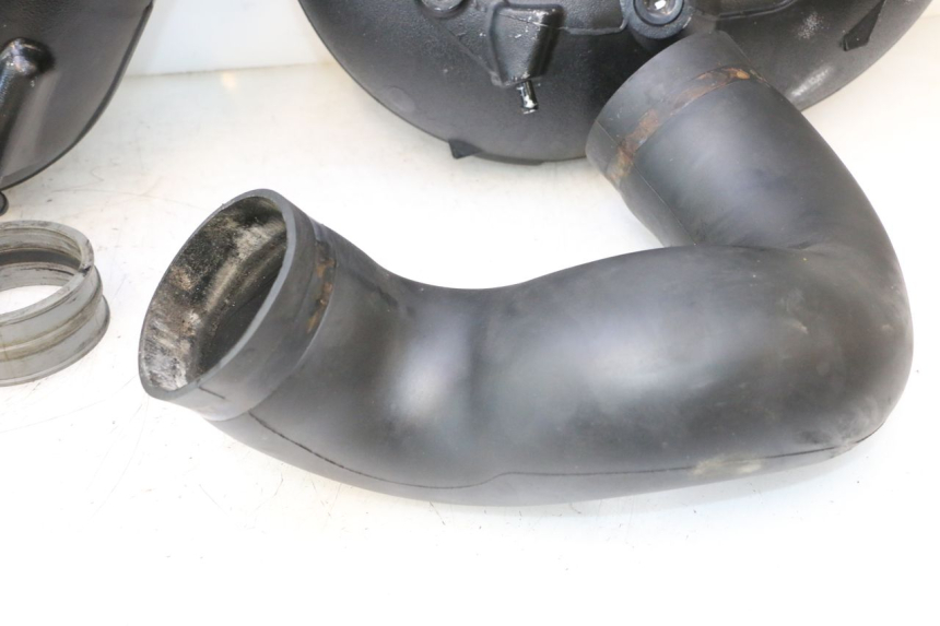 photo de KOLEKTOR YAMAHA WAVE RUNNER GP R 1200 (2000 - 2003) - Widok główny