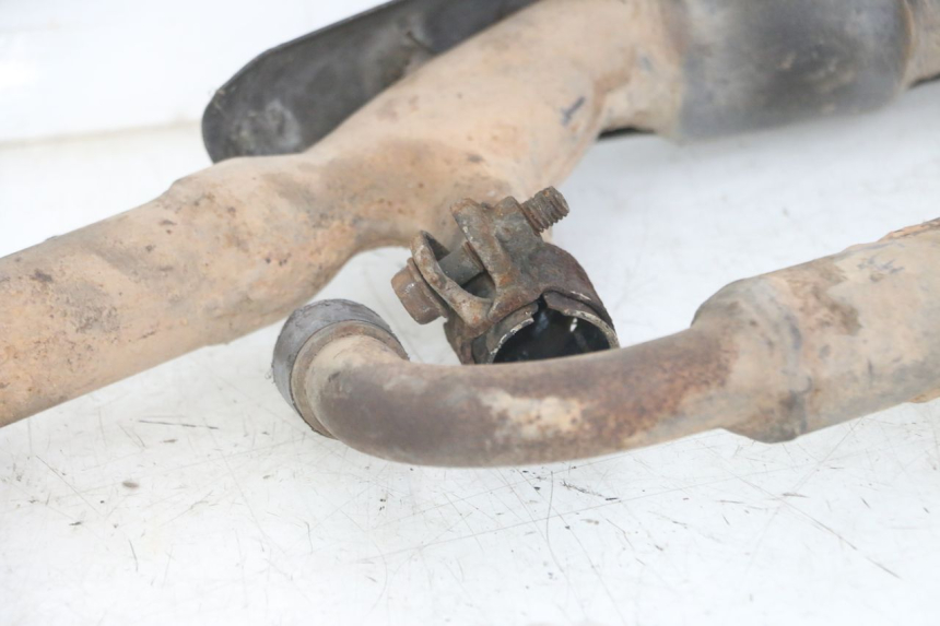 photo de KOLEKTOR HONDA XLV VARADERO 125 (2000 - 2006) - Alternatywny kąt