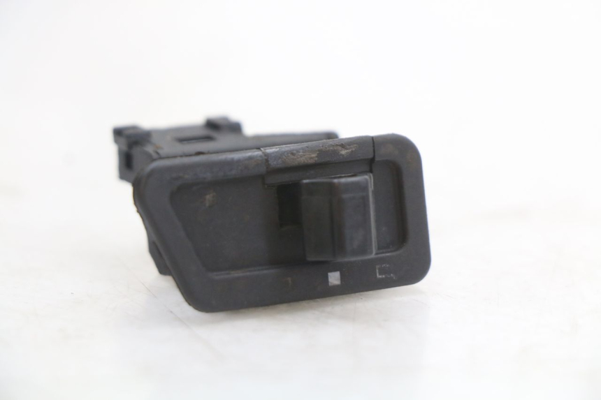 photo de PRZEŁĄCZNIK KIERUNKOWSKAZU TNT MOTOR BOSTON 4T 50 (2018 - 2025) - Szczegół części