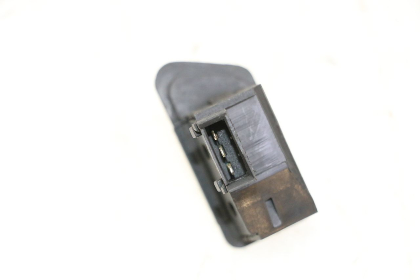 photo de PRZEŁĄCZNIK KIERUNKOWSKAZU SYM FIDDLE 2 50 (2008 - 2013) - Zoom stanu zużycia