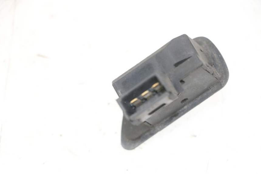 photo de PRZEŁĄCZNIK KIERUNKOWSKAZU PIAGGIO MP3 LT 300 (2010 - 2016) - Zoom stanu zużycia