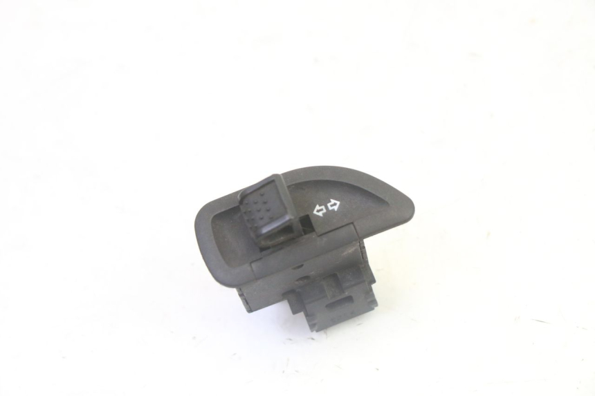 photo de PRZEŁĄCZNIK KIERUNKOWSKAZU PIAGGIO MP3 LT 300 (2010 - 2016) - Widok główny