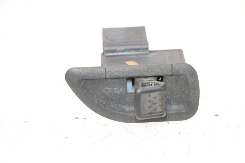 photo de PRZEŁĄCZNIK KIERUNKOWSKAZU PIAGGIO MP3 RL 250 (2006 - 2010) - Widok główny