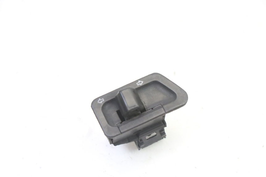 photo de PRZEŁĄCZNIK KIERUNKOWSKAZU KYMCO LIKE 4T 50 (2019 - 2025) - Szczegół części