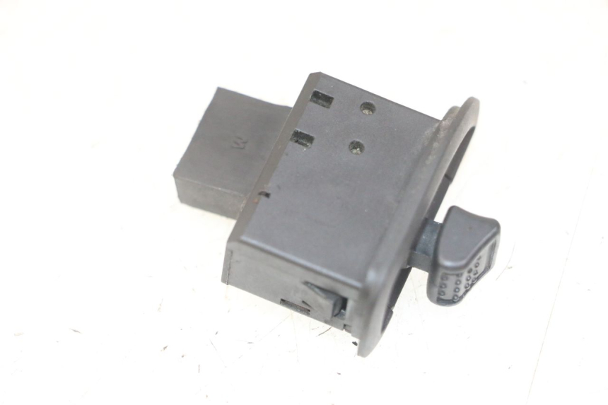 photo de PRZEŁĄCZNIK KIERUNKOWSKAZU PIAGGIO NEW TYPHOON 50 (2018 - 2021) - Szczegół części