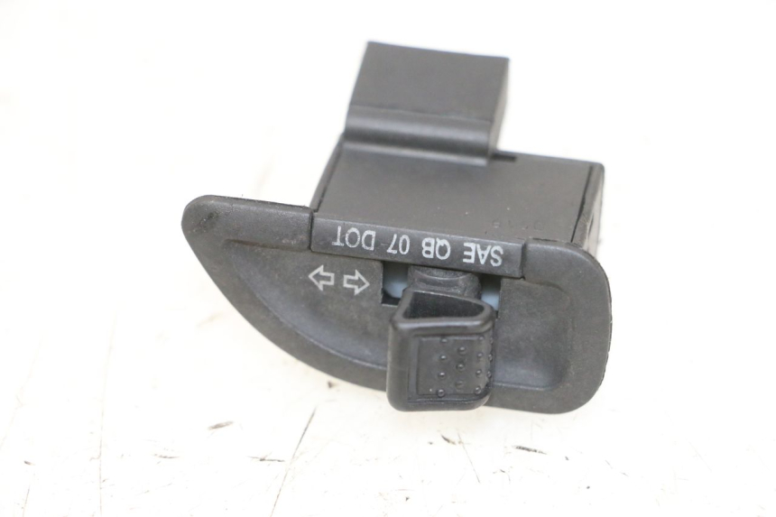 photo de PRZEŁĄCZNIK KIERUNKOWSKAZU PIAGGIO NEW TYPHOON 50 (2018 - 2021) - Widok główny