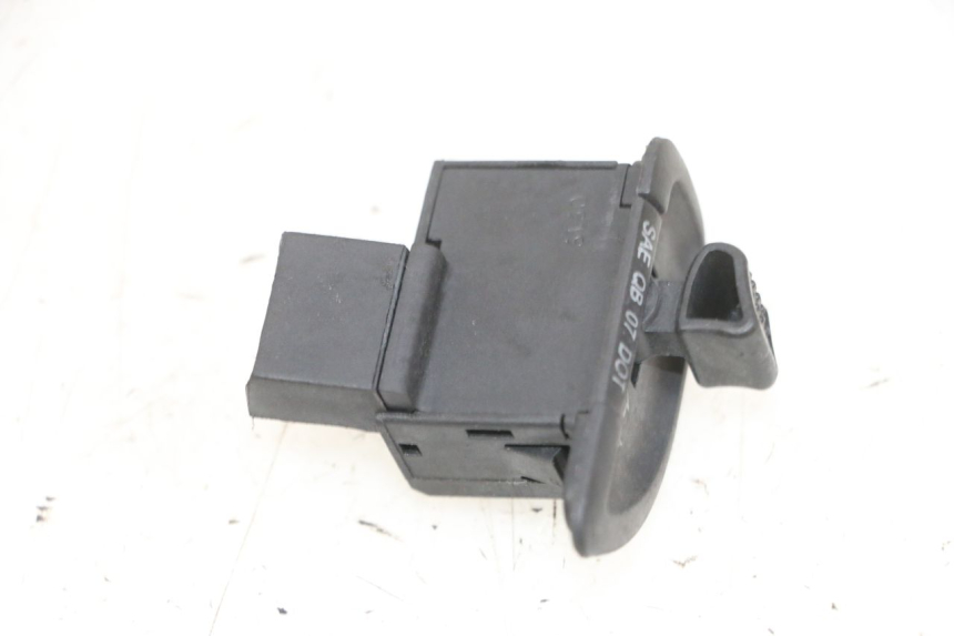 photo de PRZEŁĄCZNIK KIERUNKOWSKAZU PIAGGIO NEW TYPHOON 50 (2018 - 2021) - Szczegół części