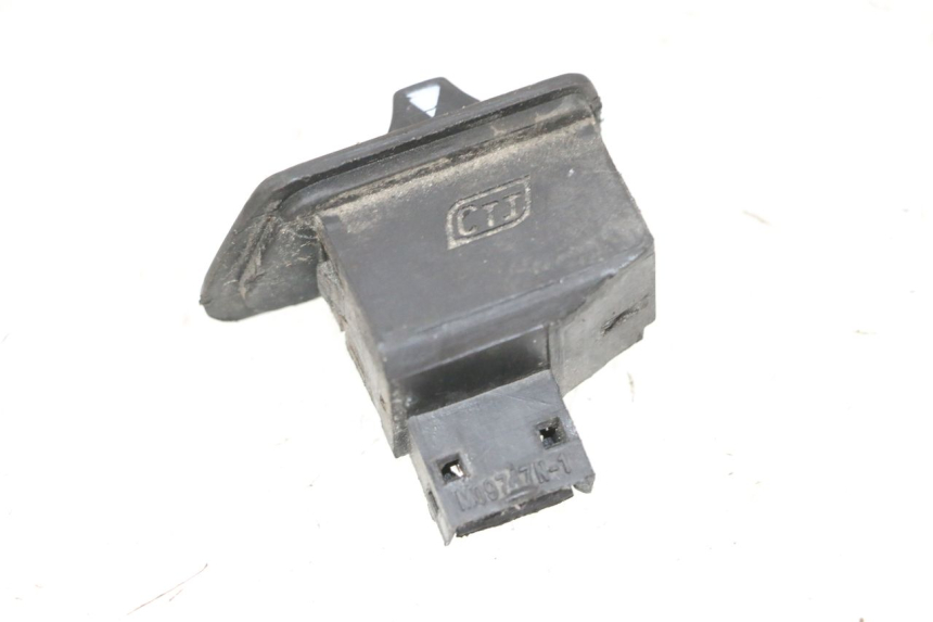 photo de PRZEŁĄCZNIK KIERUNKOWSKAZU SYM ORBIT III 3 4T 50 (2018 - 2021) - Inny kąt widzenia