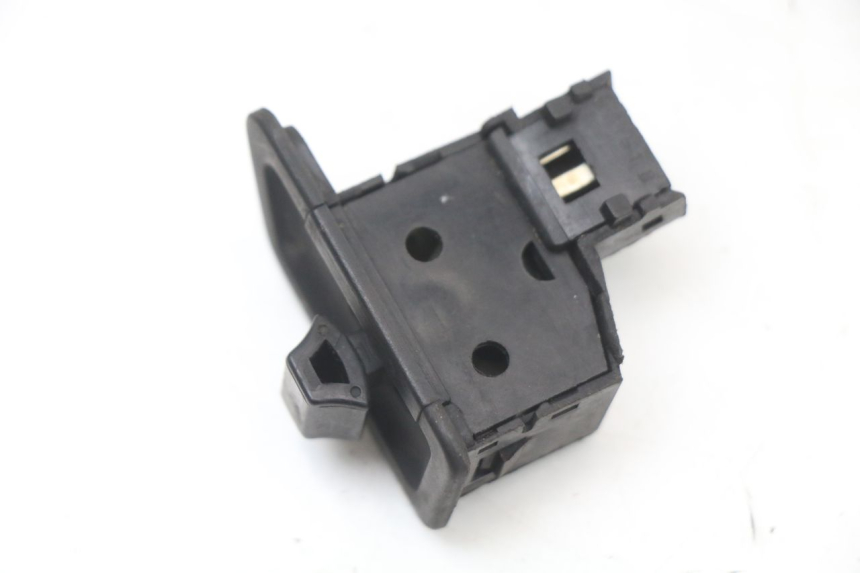 photo de PRZEŁĄCZNIK KIERUNKOWSKAZU SYM ORBIT 50 (2008 - 2010) - Zoom stanu zużycia