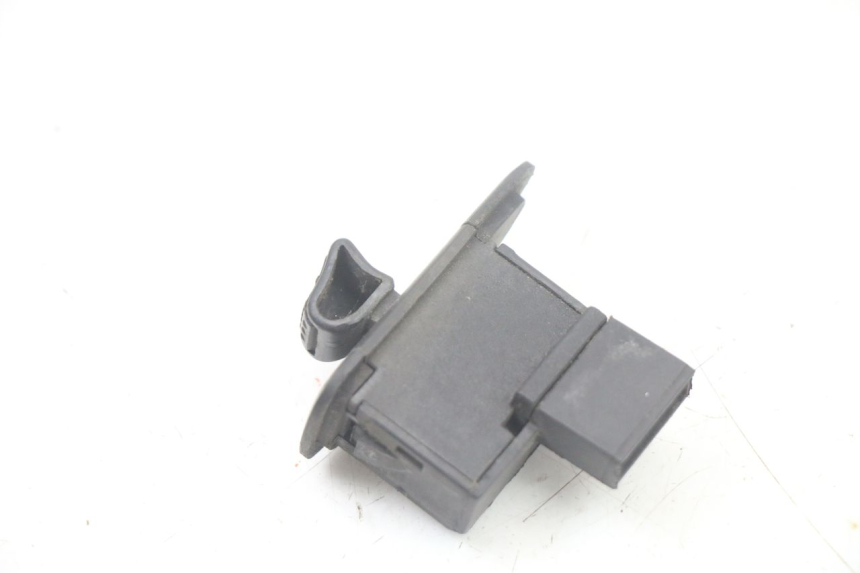 photo de PRZEŁĄCZNIK KIERUNKOWSKAZU PIAGGIO ZIP 4T 50 (2018 - 2020) - Zoom stanu zużycia