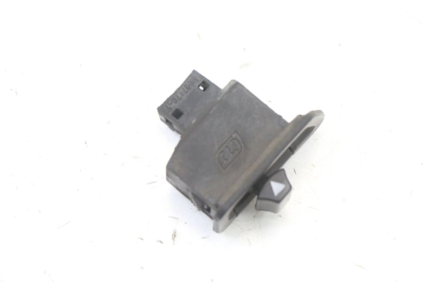 photo de PRZEŁĄCZNIK KIERUNKOWSKAZU SYM FIDDLE 3 III 125 (2014 - 2020) - Zoom stanu zużycia