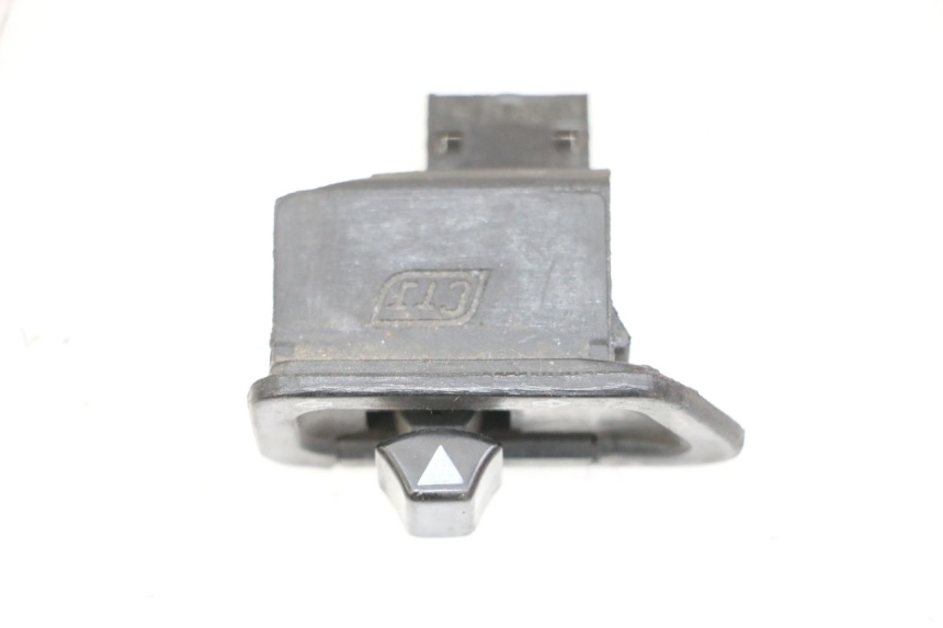 photo de PRZEŁĄCZNIK KIERUNKOWSKAZU SYM FIDDLE 3 III 50 (2014 - 2020) - Szczegół części