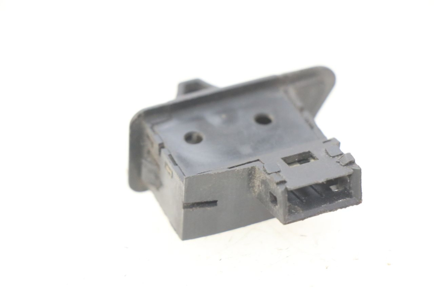 photo de PRZEŁĄCZNIK KIERUNKOWSKAZU EUROCKA VIRTUALITY GT 4T 50 (2011 - 2017) - Zoom stanu zużycia