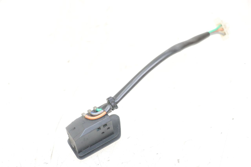 photo de PRZEŁĄCZNIK KIERUNKOWSKAZU YAMAHA NEO'S NEOS 2T EASY 50 (2013 - 2016) - Zoom stanu zużycia