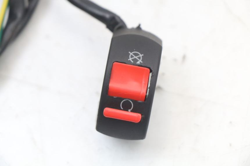 photo de PRZEŁĄCZNIK ZAPŁONU I STOPU RSR DIRT BIKE 150 - Inny kąt widzenia