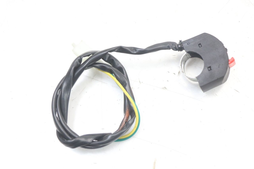 photo de PRZEŁĄCZNIK ZAPŁONU I STOPU RSR DIRT BIKE 150 - Zbliżenie techniczne