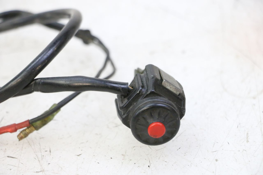 photo de PRZEŁĄCZNIK ZAPŁONU I STOPU KAWASAKI KX 65 (2000 - 2019) - Zbliżenie techniczne