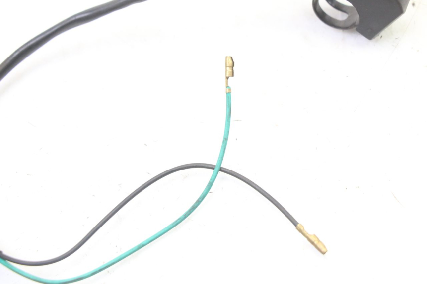 photo de PRZEŁĄCZNIK WYŁĄCZNIKA ZAPŁONU HONDA NTV DEAUVILLE ABS 700 (2007 - 2016) - Zbliżenie techniczne