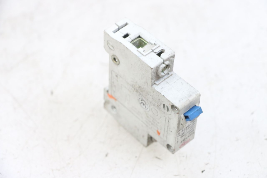 photo de PRZEŁĄCZNIK ZAPŁONU I STOPU SILNIKA EFUN PUSA 1 - Widok ogólny