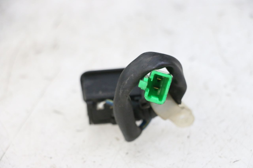 photo de PRZEŁĄCZNIK ZAPŁONU I STOPU PEUGEOT TWEET 4T 50 (2018 - 2022) - Zoom stanu zużycia