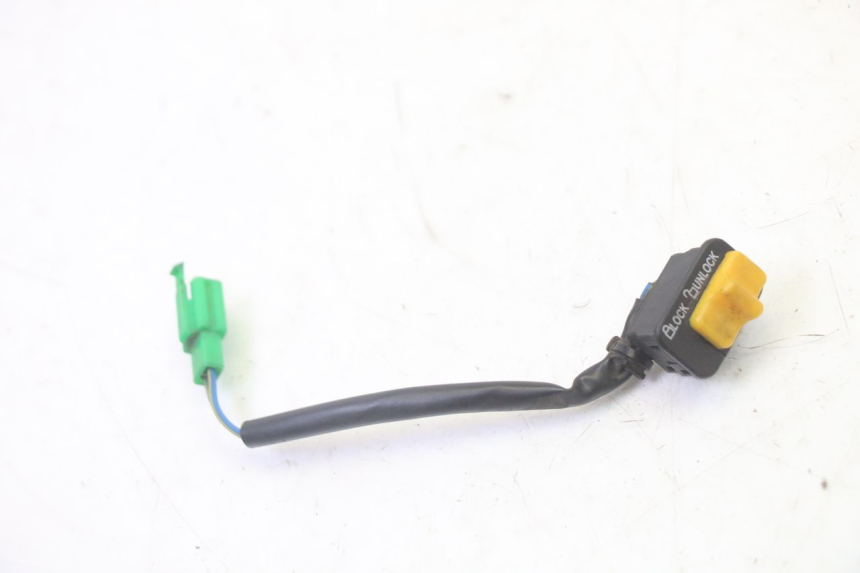 photo de PRZEŁĄCZNIK ZAPŁONU I STOPU PEUGEOT TWEET 4T 50 (2018 - 2022) - Widok główny