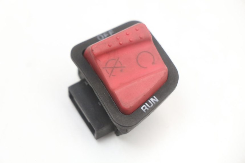 photo de PRZEŁĄCZNIK WYŁĄCZNIKA ZAPŁONU PIAGGIO X8 125 (2004 - 2007) - Szczegół części