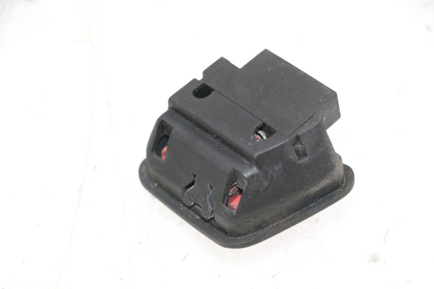 photo de PRZEŁĄCZNIK WYŁĄCZNIKA ZAPŁONU PIAGGIO X8 125 (2004 - 2007) - Szczegół części